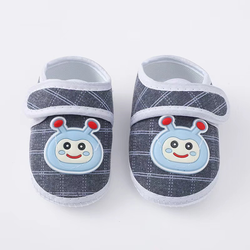BABY SHOES 01
